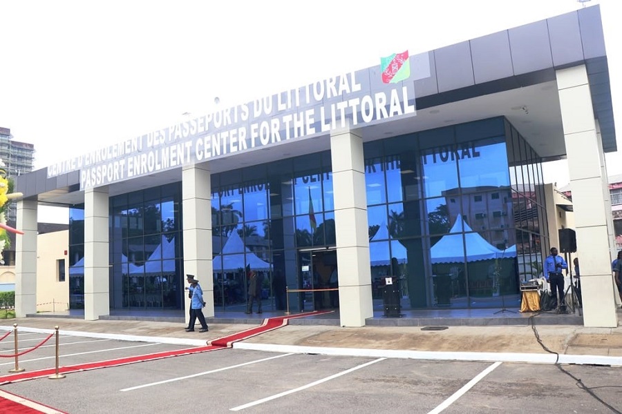 Cameroun : Après Yaoundé, la DGSN ouvre un centre d’enrôlement des passeports des passeports à Douala