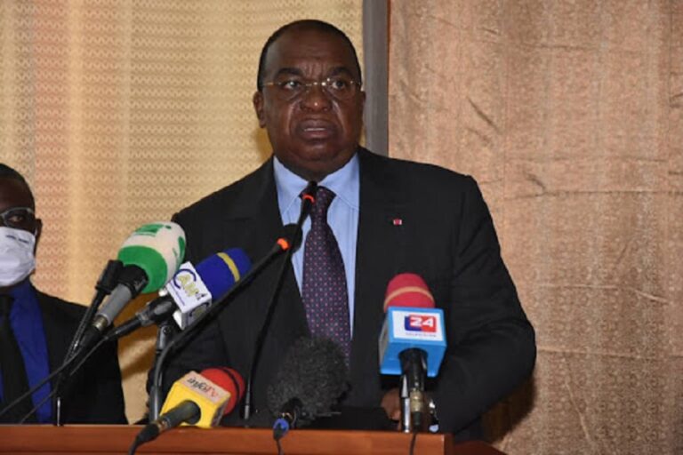 Cameroun : 5 971 agents publics sommés de justifier leur situation administrative
